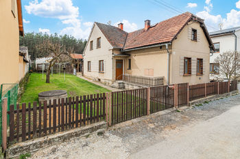 Prodej domu 96 m², Dobříč
