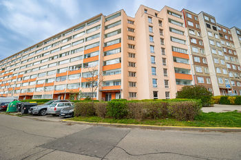 Prodej bytu 3+kk v osobním vlastnictví 82 m², Praha 5 - Stodůlky