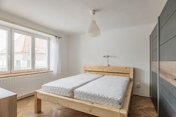 Ložnice. - Pronájem bytu 2+1 v osobním vlastnictví 63 m², Jindřichův Hradec