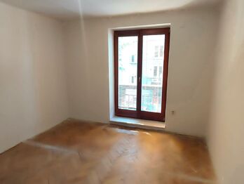 Pronájem bytu 2+1 v osobním vlastnictví 55 m², Pardubice