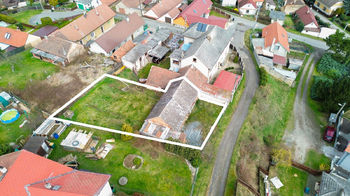 Prodej pozemku 946 m², Cerhovice