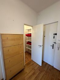 Pronájem bytu 2+kk v osobním vlastnictví 46 m², Praha 5 - Smíchov