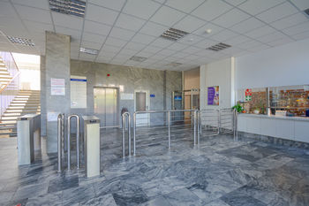 vstupní hala a recepce - Pronájem kancelářských prostor 57 m², Pardubice