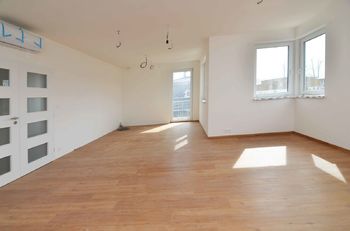 Prodej bytu 4+kk v osobním vlastnictví 101 m², Úhonice