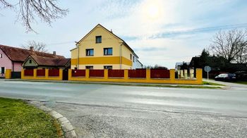 Prodej domu 120 m², Břehy