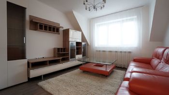 Pronájem bytu 2+kk v osobním vlastnictví 72 m², Praha 8 - Troja