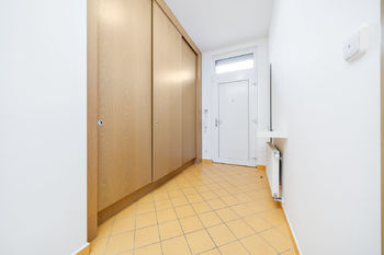 Prodej bytu 2+kk v osobním vlastnictví 58 m², Praha 9 - Libeň