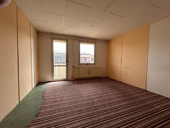 Obývací pokoj přízemí - Prodej domu 96 m², Chožov