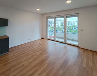 obývací pokoj + kk - Pronájem bytu 2+kk v osobním vlastnictví 48 m², Praha 9 - Letňany