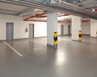 parkovací místo se sklepem - Pronájem bytu 2+kk v osobním vlastnictví 48 m², Praha 9 - Letňany