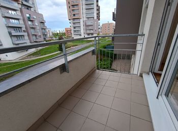 balkon - Pronájem bytu 2+kk v osobním vlastnictví 48 m², Praha 9 - Letňany