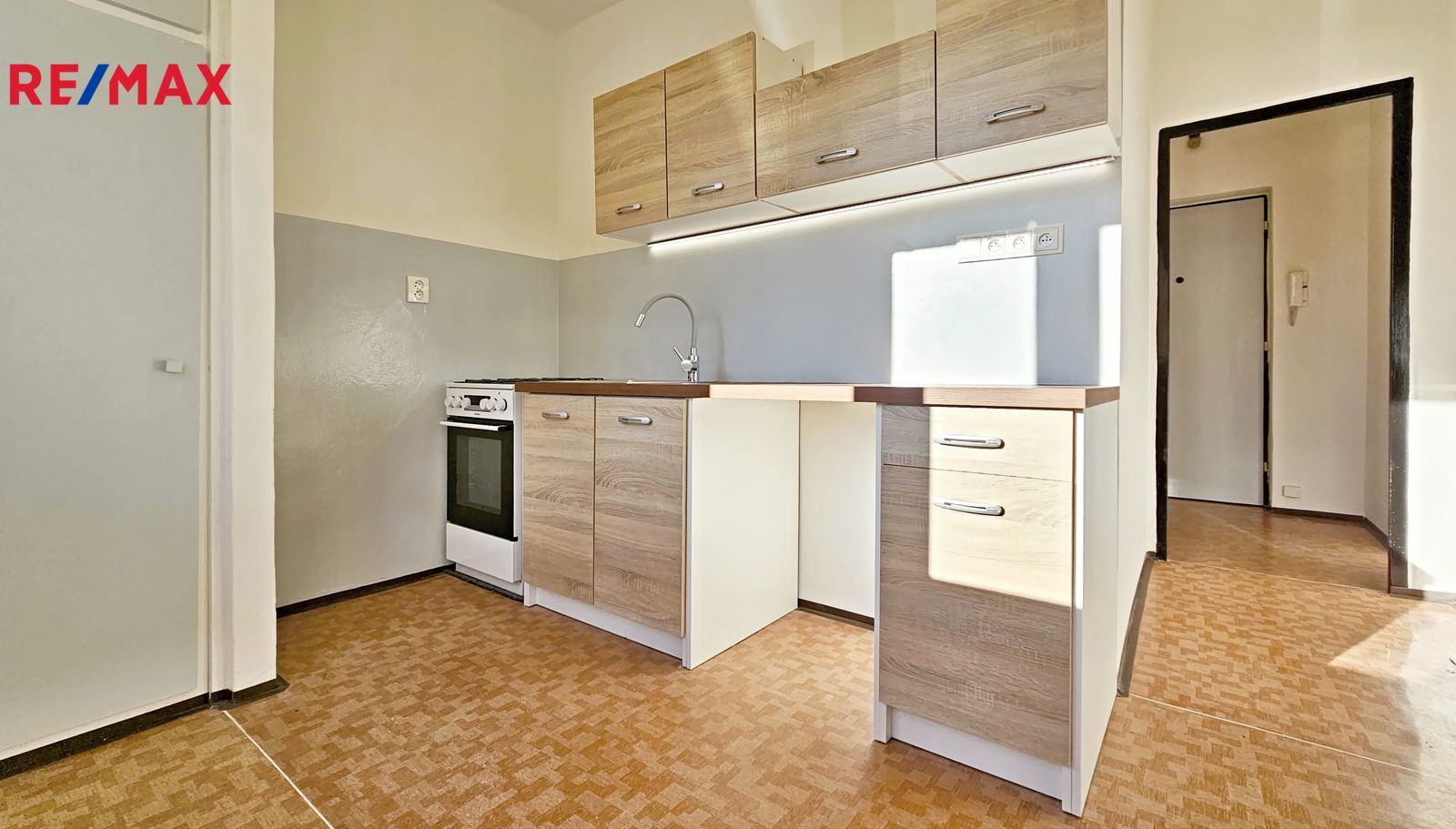 Pronájem bytu 1+1 v družstevním vlastnictví, 35 m2, Mělník