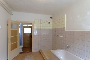 Koupelna - Prodej domu 98 m², Votice