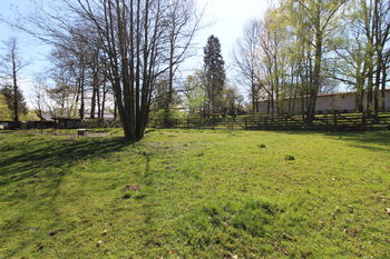 Prodej pozemku 2004 m², Kámen