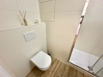Toaleta - Prodej bytu 1+1 v osobním vlastnictví 29 m², Praha 4 - Chodov