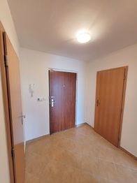 Prodej bytu 2+kk v osobním vlastnictví 49 m², Praha 9 - Prosek