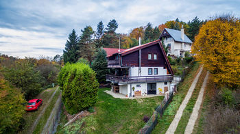 Prodej domu 120 m², Černolice