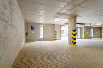 Prodávané garážové parkovací místo GS 113 v 2. PP - Prodej garážového stání 22 m², Kolín