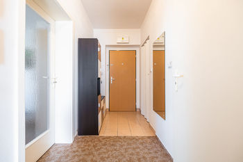 Prodej bytu 2+1 v osobním vlastnictví 53 m², Štěnovice