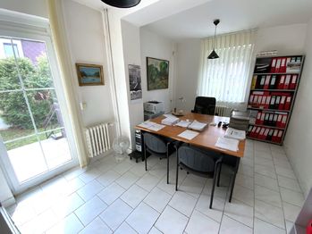 Kancelář - Pronájem kancelářských prostor 364 m², Praha 10 - Strašnice