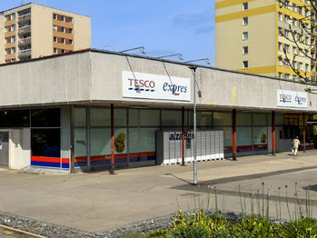 Prodej obchodních prostor 1090 m², Praha 4 - Háje