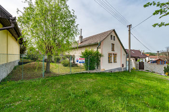 Prodej chaty / chalupy 93 m², Zadní Třebaň