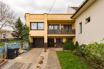 Prodej domu 190 m², Sluštice