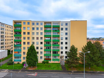 Pronájem bytu 4+1 v družstevním vlastnictví 100 m², Teplice