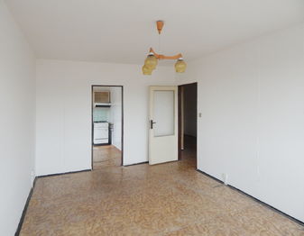Obývací pokoj - Prodej bytu 3+1 v osobním vlastnictví 64 m², Rakovník