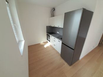 Pronájem bytu 3+1 v osobním vlastnictví 71 m², Znojmo