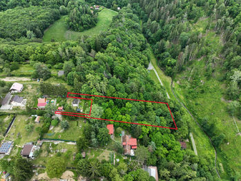 Prodej pozemku 2712 m², Chyňava