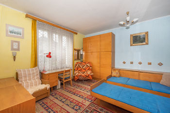 Prodej domu 140 m², Holoubkov