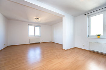 Pronájem bytu 2+kk v osobním vlastnictví 55 m², Praha 10 - Strašnice