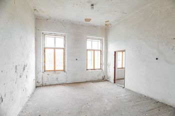 Prodej nájemního domu 800 m², Kounov