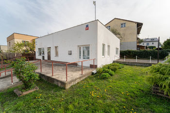 Prodej domu 102 m², Praha 8 - Dolní Chabry (ID