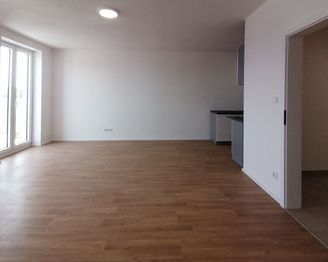 Pronájem bytu 2+kk v družstevním vlastnictví 51 m², Svitavy