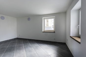 Prodej domu 420 m², Cvikov