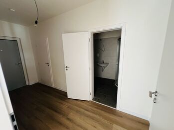 Prodej bytu 2+kk v osobním vlastnictví 53 m², Praha 9 - Hostavice