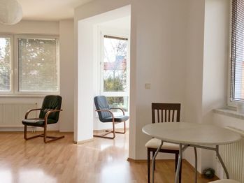  Obývací pokoj - Pronájem bytu 2+1 v osobním vlastnictví 66 m², Olomouc