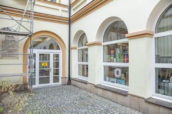 Pronájem obchodních prostor 42 m², Valašské Meziříčí