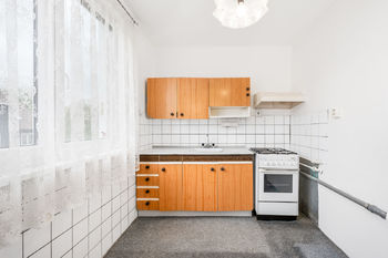 KUCHYNĚ - Prodej bytu 2+1 v osobním vlastnictví 50 m², Hluboká nad Vltavou