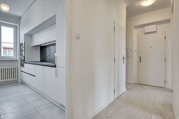 Předsíň - Pronájem bytu 2+1 v osobním vlastnictví 60 m², Plzeň