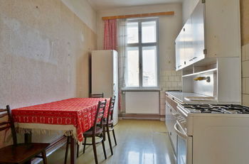 Kuchyně s jídelním koutem (cca 11,2 m2) - Prodej bytu 3+1 v osobním vlastnictví, Olomouc