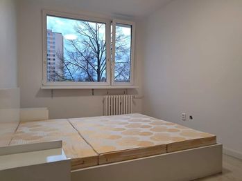 Pronájem bytu 3+kk v družstevním vlastnictví 79 m², Praha 4 - Modřany