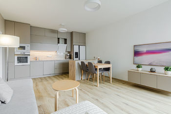 Pronájem bytu 3+kk v osobním vlastnictví 82 m², Praha 9 - Hloubětín