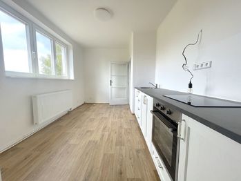 kuchyně - Pronájem bytu 3+1 v osobním vlastnictví, Praha 6 - Břevnov
