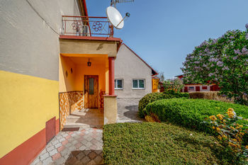Prodej domu 275 m², Nučice