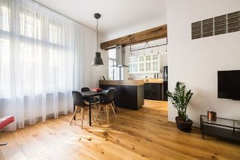 Pronájem bytu 2+1 v osobním vlastnictví 82 m², Praha 2 - Vinohrady