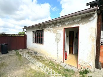 Garáž. - Prodej domu 63 m², Předměřice nad Jizerou