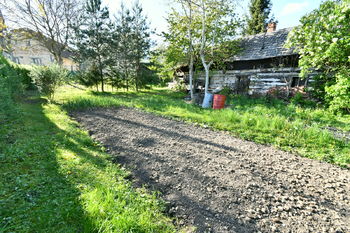 Prodej pozemku 1478 m², Nová Paka